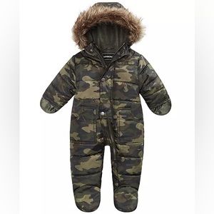 Baby Boys Hooded Camo-Print Footed Pram With Faux-Fur Trim
